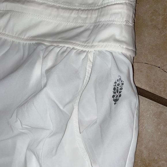 Free people movement pants size small - Picture 3 of 7